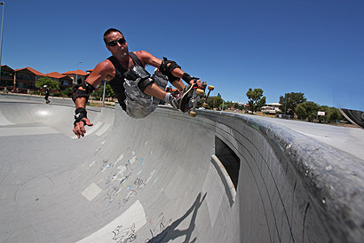 Vic park bowl - frontside air